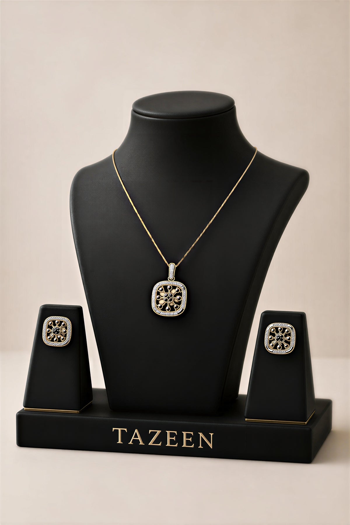 Royal Floral Gold Jewelry Set
