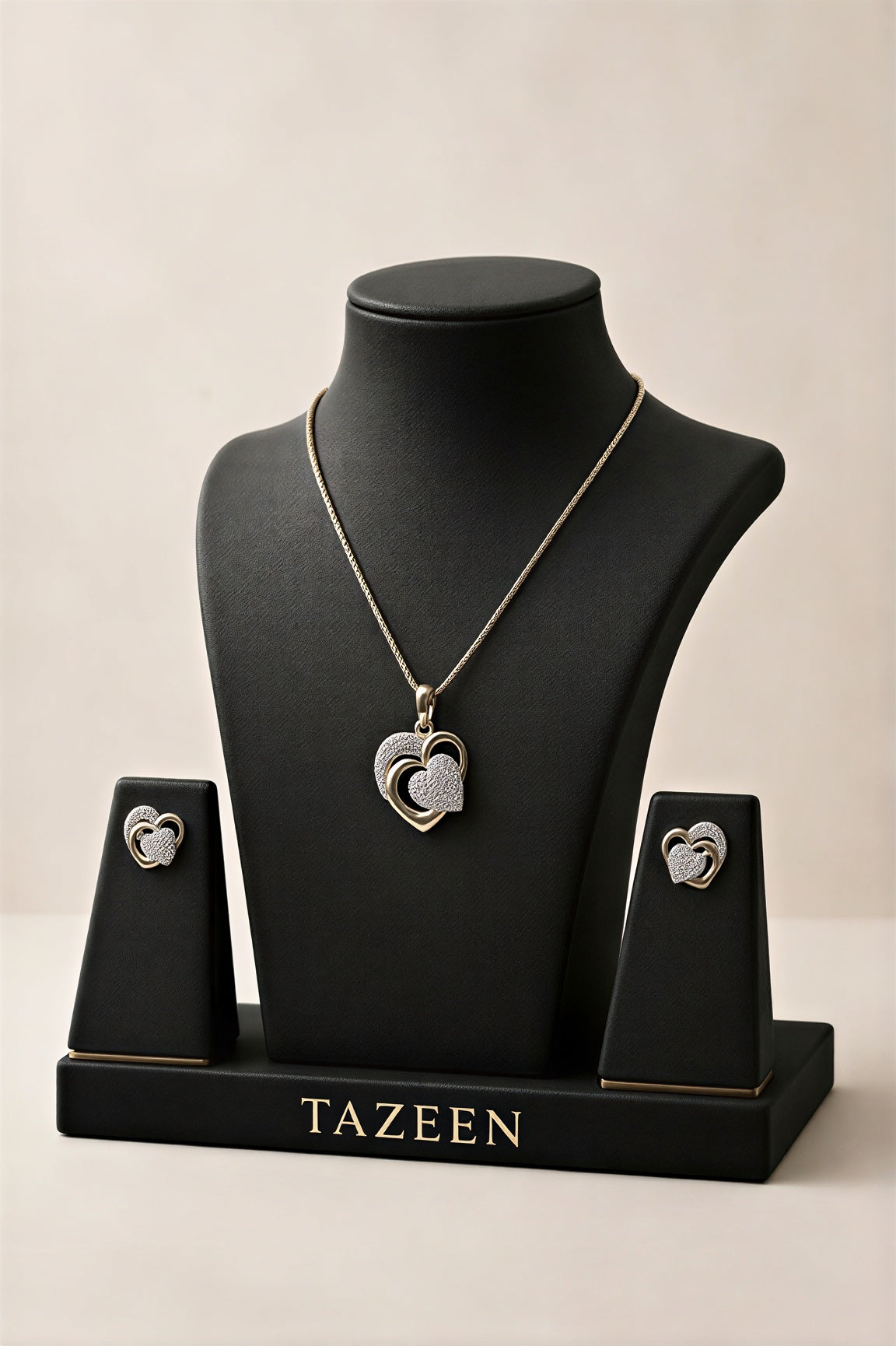 Heartbeat Elegance Pendant Set